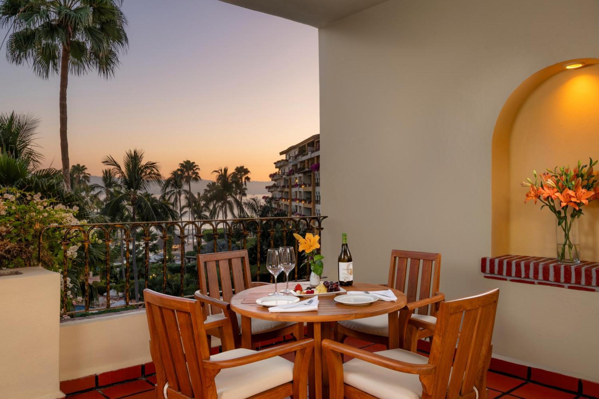 Velas Vallarta Suite Resort All-Inclusive Puerto Vallarta Exterior photo